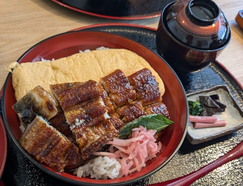 うな玉丼